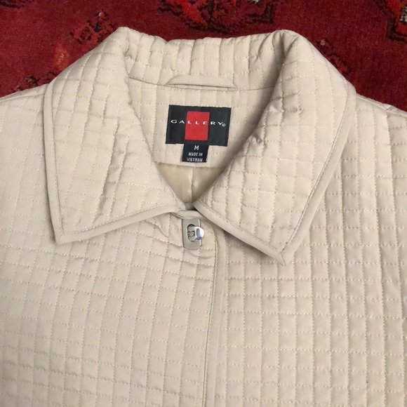 🌺🌺NEW GALLERY QUILTED BEIGE COAT SIZE M - Picture 6 of 11